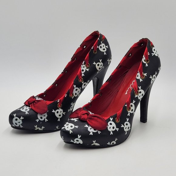 Ellie Skull & Crossbones Heels - Picture 6 of 15